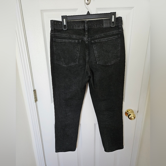 Madewell Tomboy Straight Jeans in Lunar Wash - Picture 5 of 5